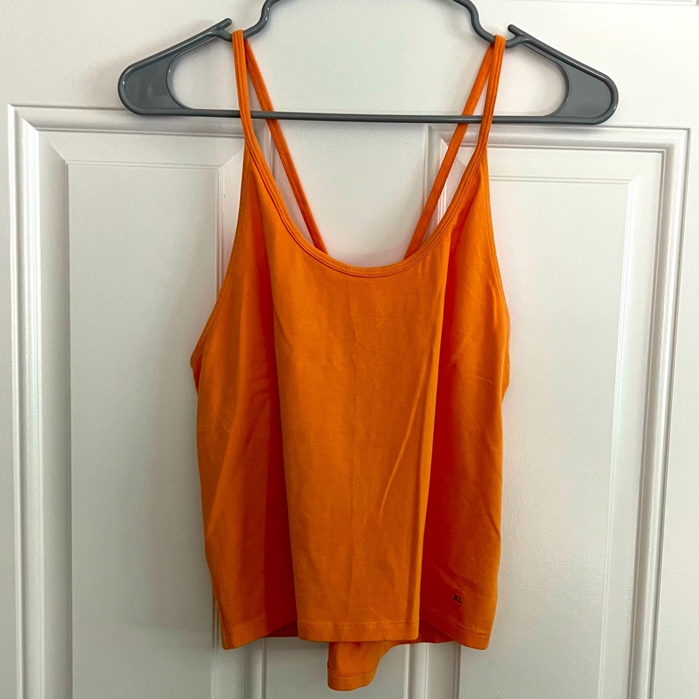 NWT - AE Criss across Tank Top